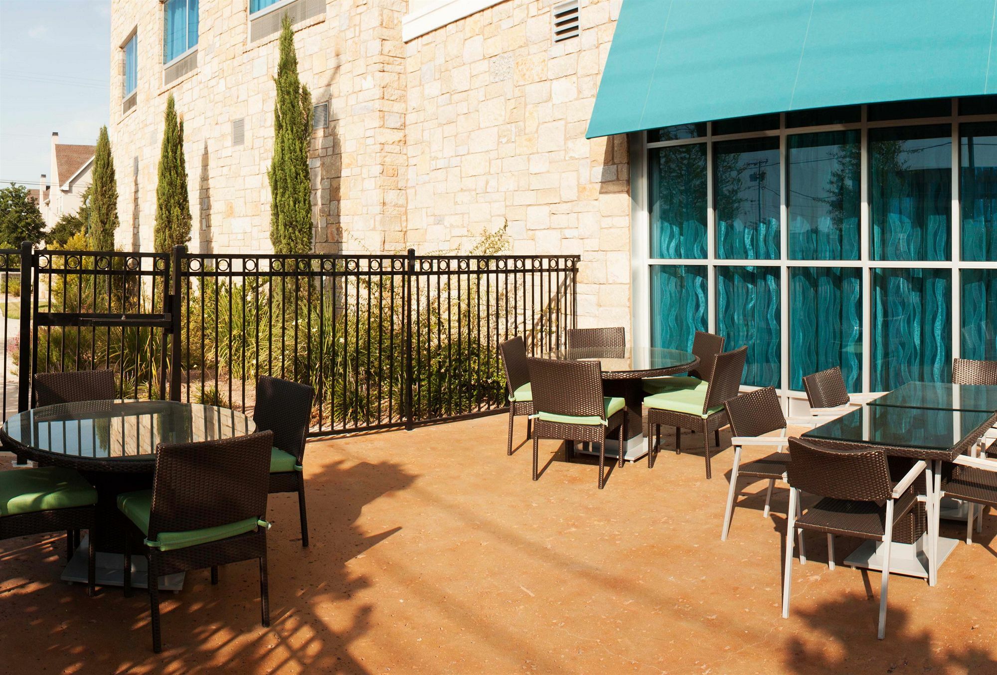 Hotel Indigo Waco By Ihg Restaurant bilde